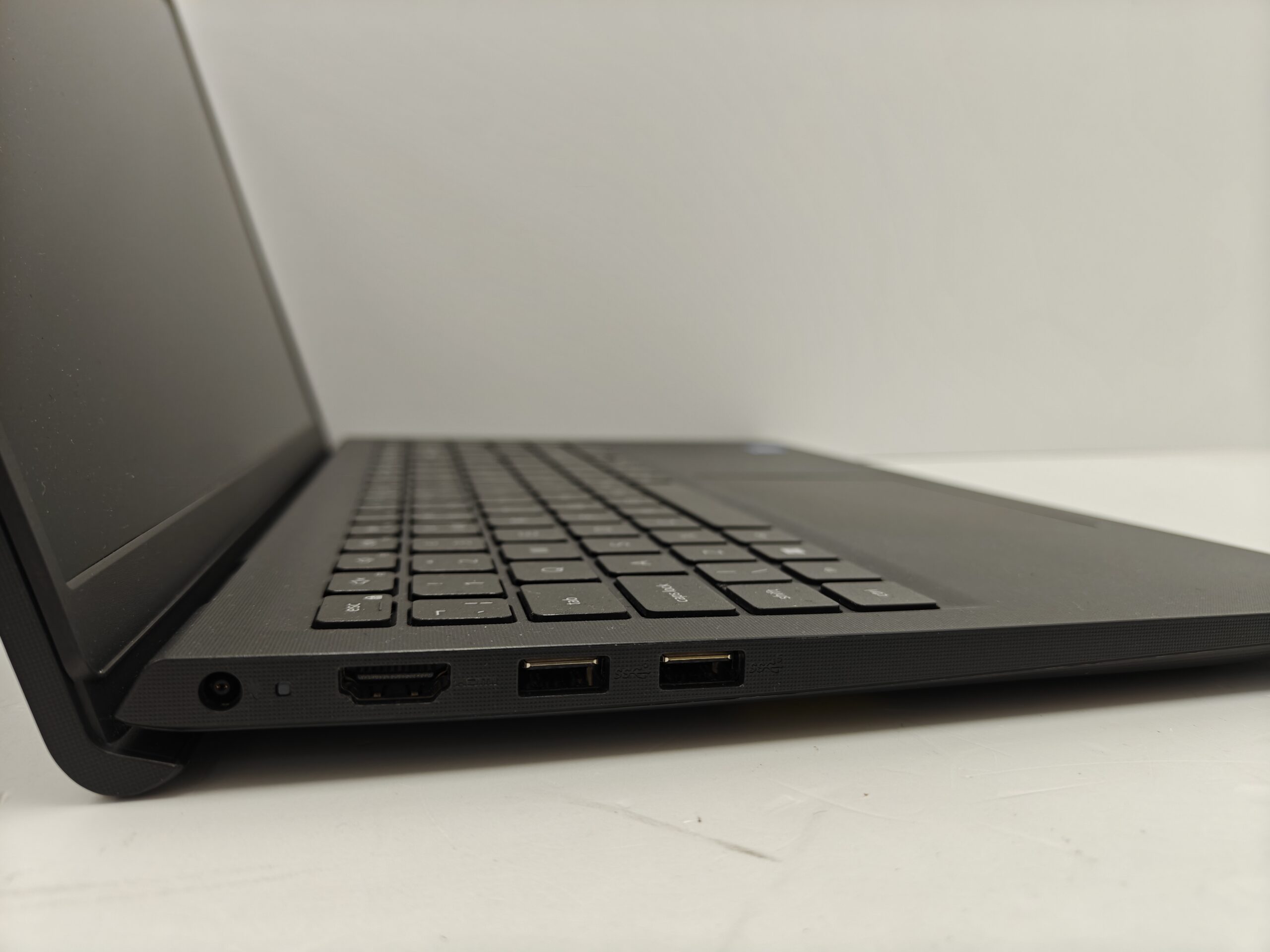 Dell Vostro 3520 i5 1135G7 8gb 256gb - Image 5
