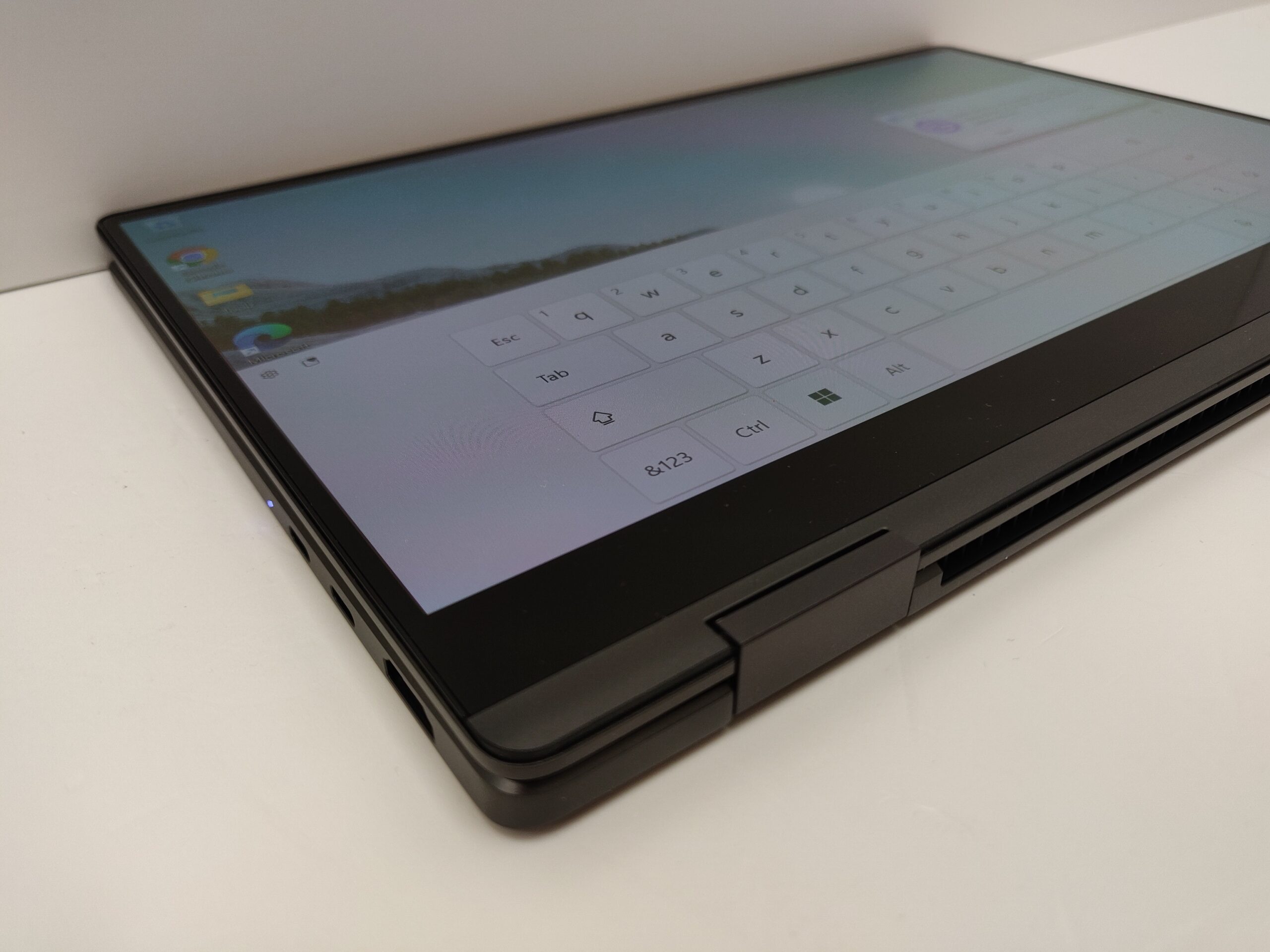 Touchscreen Galaxy Book 3 360 i7 1340P 16gb 512gb Windows 11 - Image 8