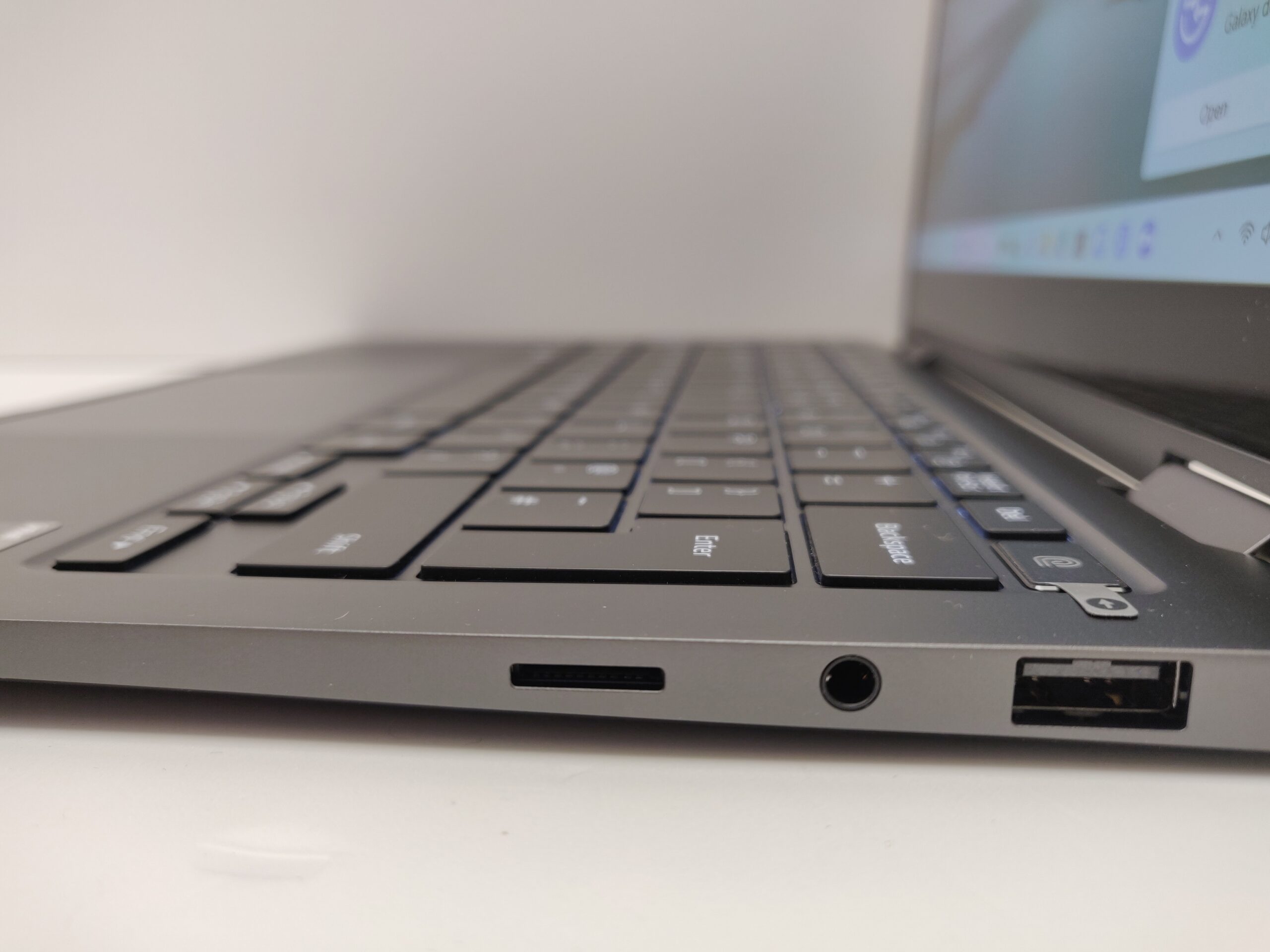 Touchscreen Galaxy Book 3 360 i7 1340P 16gb 512gb Windows 11 - Image 11