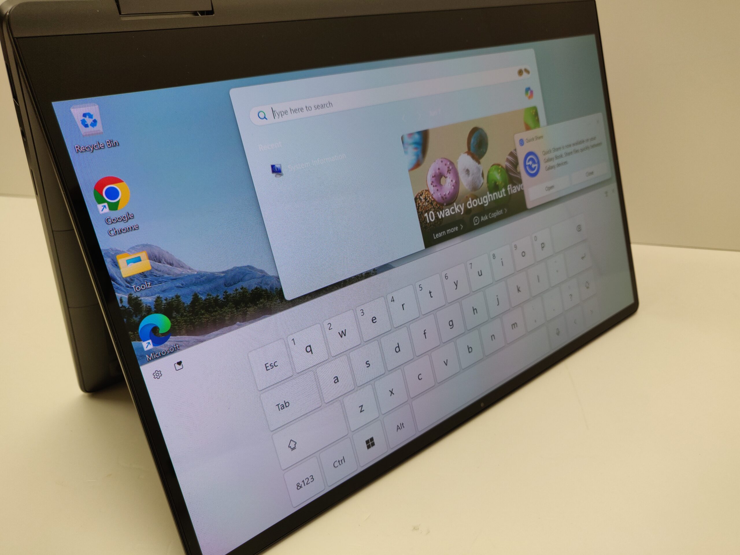 Touchscreen Galaxy Book 3 360 i7 1340P 16gb 512gb Windows 11 - Image 6